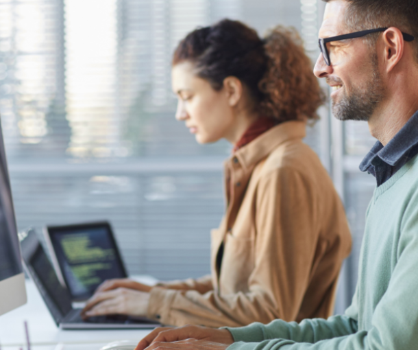 A_evolu%C3%A7%C3%A3o_do_suporte_como_empresas_usam_IA_para_atender_clientes_e_colaboradores_ao_mesmo_tempo-566a9b9e De fluxos a resultados: como identificar onde automatizar primeiro na sua empresa - Quantize